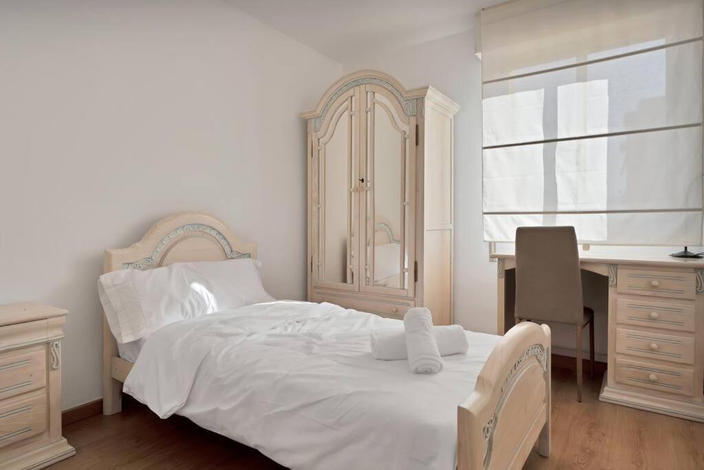 Apartamento En El Centro De San Pedro Alcantara - La Libertad 3 5 4 Marbella Kültér fotó